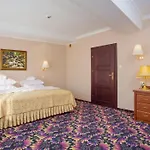 Golebiewski Hotell 4*